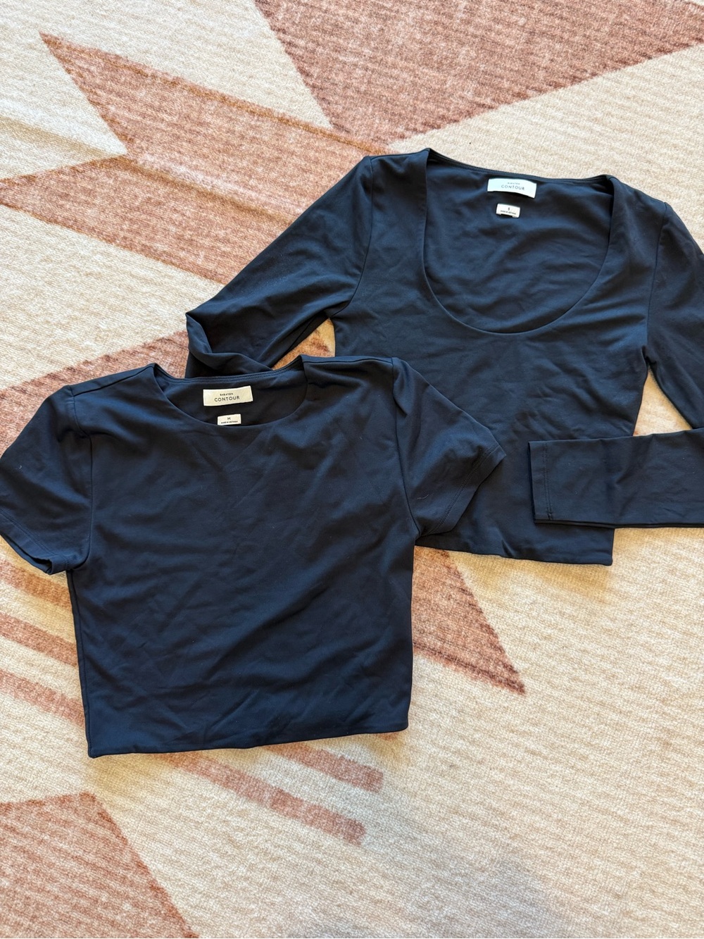 Aritzia Contour top BUNDLE